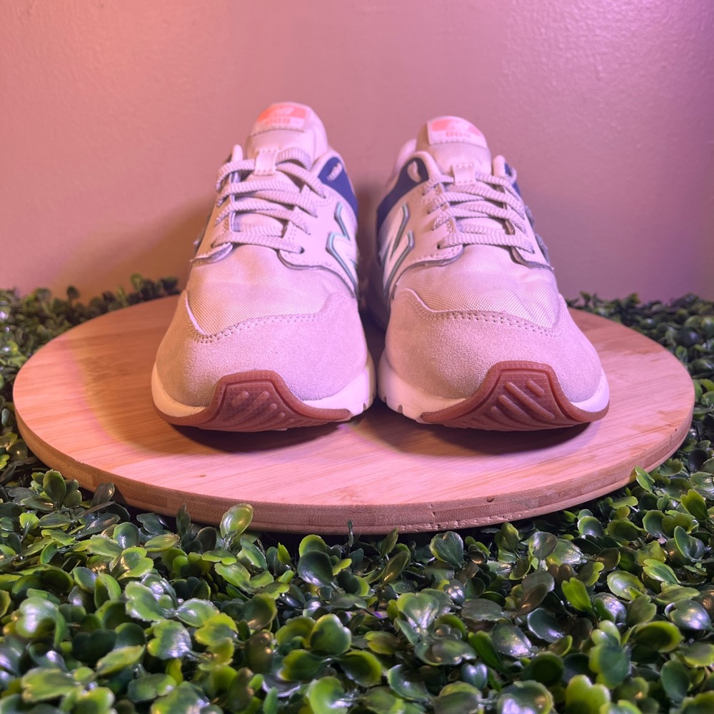🔥 NEW BALANCE WS009RB1 WOMENS RUNNING SHOES BEIGE LEATHER SUEDE SIZE 8.5 NWOT - Picture 3 of 9